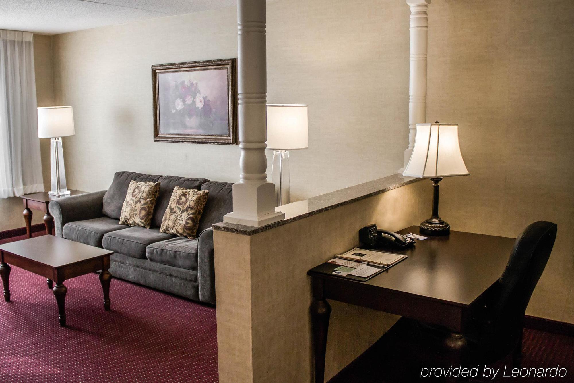 Comfort Suites Lake George - Queensbury Exterior foto